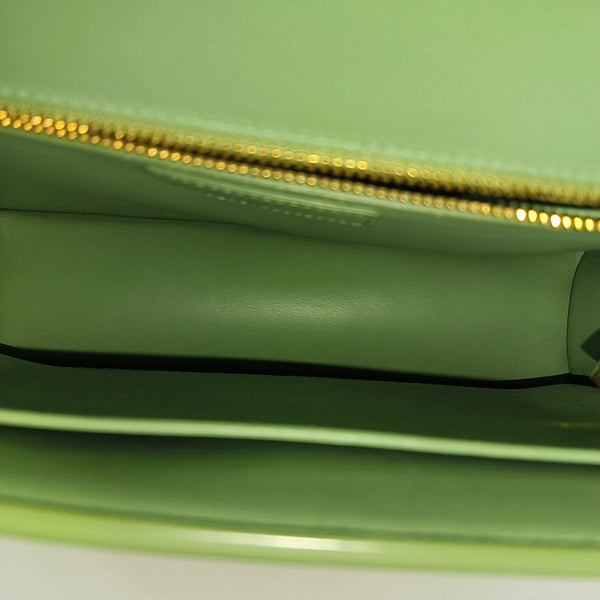 30 Montaigne Calfskin Green