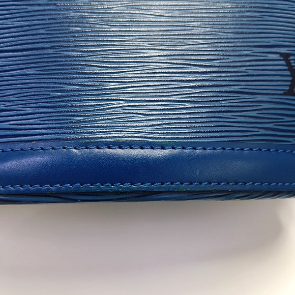 Authenticated pre-owned Saint Jacques PM Epi Blue - Top Handle Bag at Looply