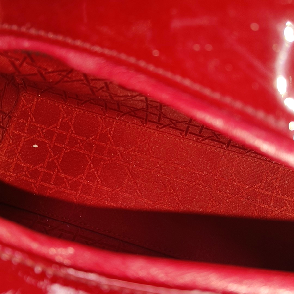 Authenticated pre-owned Lady Dior Medium Patent Leather Red - Crossbody Bag at Looply