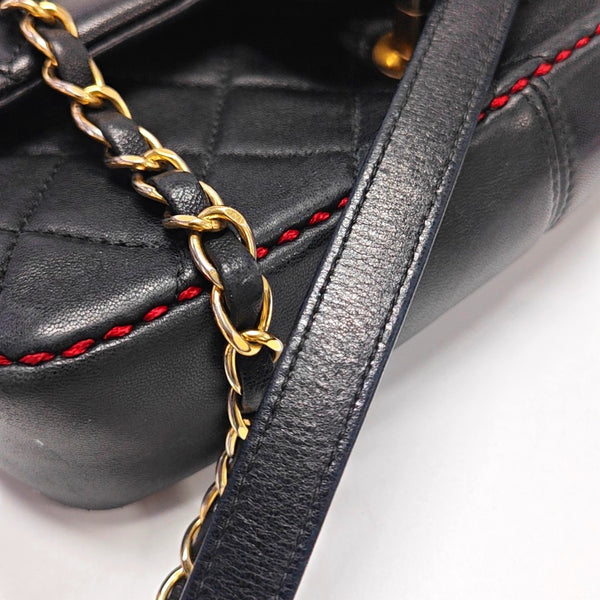 Authenticated pre-owned Classic Flap Quilted Lambskin Black - Shoulder Bag at Looply