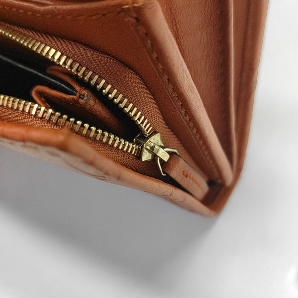 Authenticated pre-owned Microguccissima Monogram Calfskin Brown - Top Handle Bag at Looply
