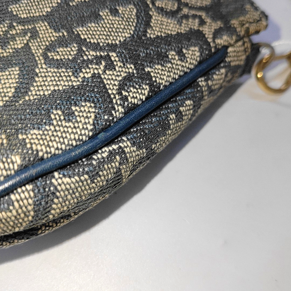 Authenticated pre-owned Saddle Monogram Canvas Blue - Handbags at Looply