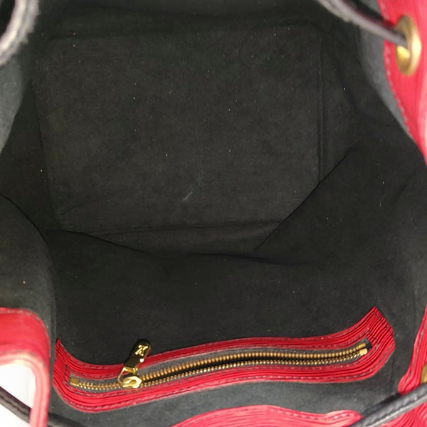Authenticated pre-owned Néonoé PM Epi Red - Shoulder Bag at Looply