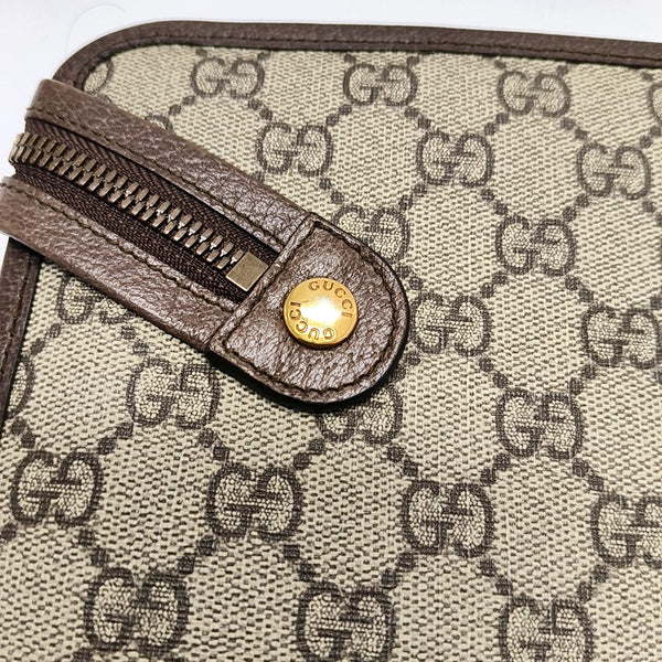 Authenticated pre-owned Ophidia Monogram Coated Canvas Beige - Clutch at Looply