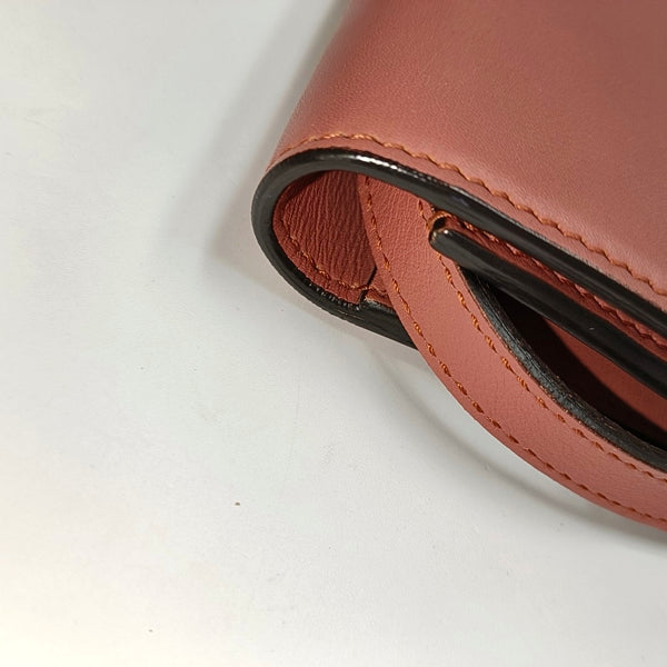 Authenticated pre-owned Interlocking G Calfskin Pink - Shoulder Bag at Looply