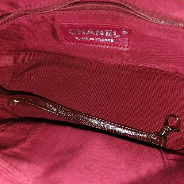 Authenticated pre-owned Gabrielle Small Quilted Suede Red - Shoulder Bag at Looply