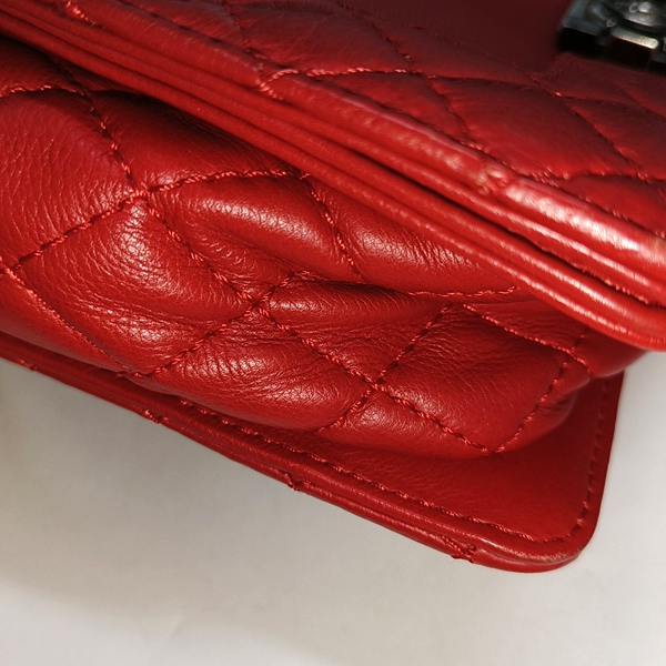 Authenticated pre-owned Boy Chanel Large Quilted Calfskin Red - Crossbody Bag at Looply