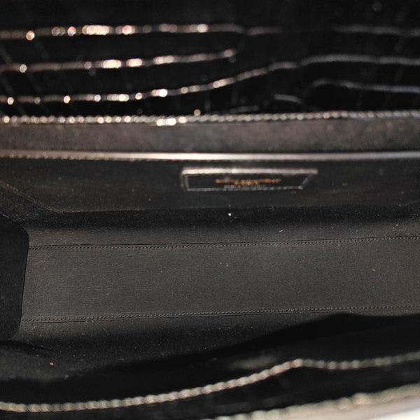 MANHATTAN Medium Calfskin Black