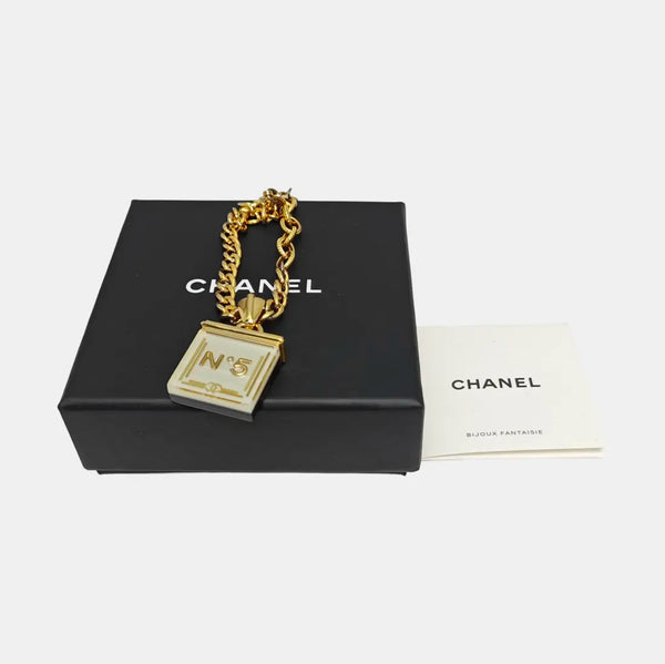 Authenticated pre-owned Gold Plated Resin No 5 Charm Metal Bracelet - Bracelet at Looply