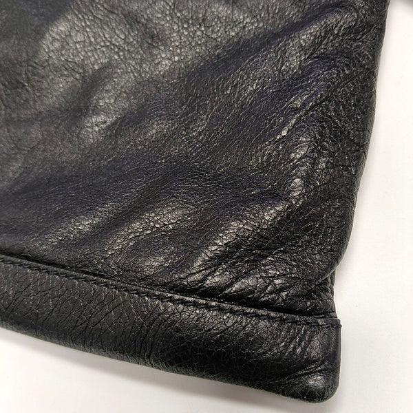 Authenticated pre-owned Classic City Medium Lambskin Black - Clutch at Looply