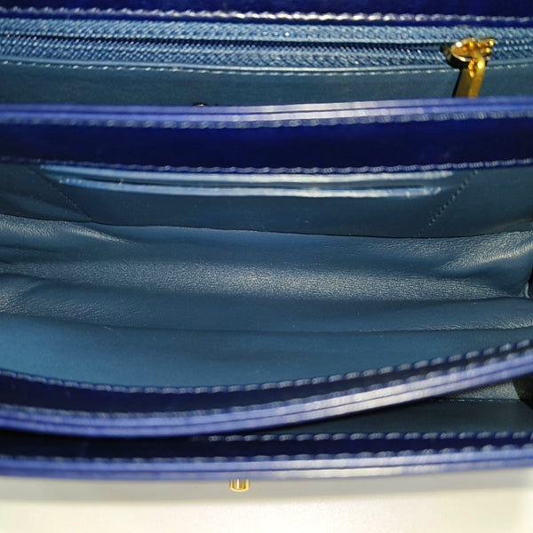 Authenticated pre-owned Classic Flap Quilted Calfskin Blue - Shoulder Bag at Looply