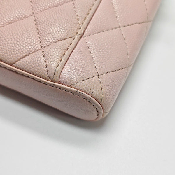 Authenticated pre-owned Vanity Case Quilted Grained Calfskin Pink - Shoulder Bag at Looply