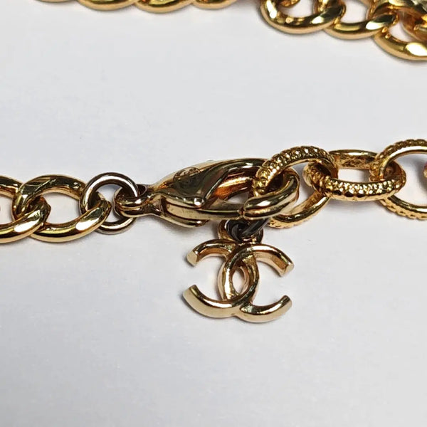 Authenticated pre-owned Gold Plated Resin No 5 Charm Metal Bracelet - Bracelet at Looply