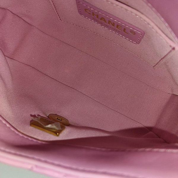 Authenticated pre-owned Classic Flap Mini Square Quilted Lambskin Pink - Crossbody Bag at Looply