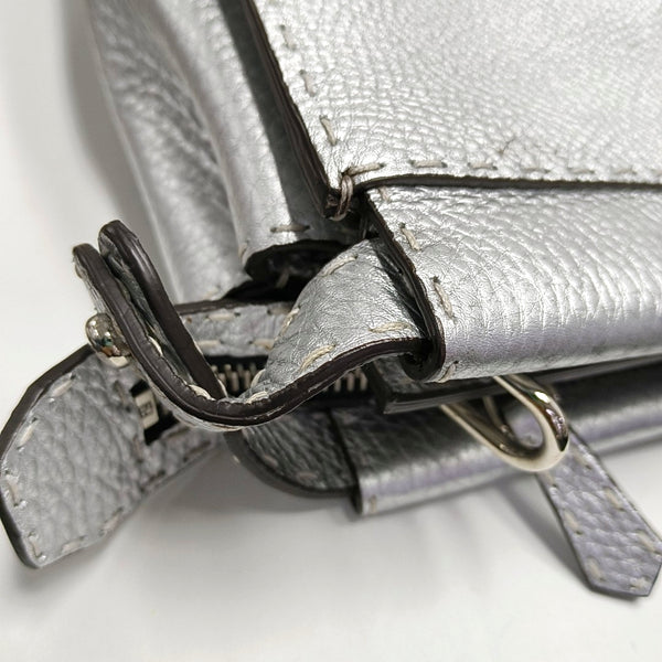 Authenticated pre-owned Peekaboo Calfskin Silver - Shoulder Bag at Looply