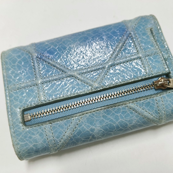Authenticated pre-owned Diorama Calfskin Blue Wallet - Wallet at Looply