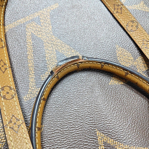 Authenticated pre-owned Onthego GM Monogram Coated Canvas Brown - Shoulder Bag at Looply