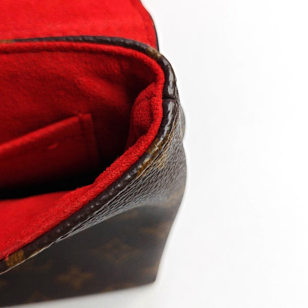 Authenticated pre-owned Locky BB Monogram Coated Canvas Red - Shoulder Bag at Looply