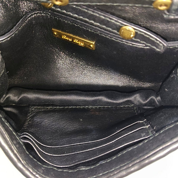 Authenticated pre-owned Matelassé Lambskin Black - Shoulder Bag at Looply