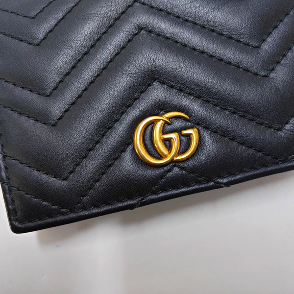 Authenticated pre-owned GG Marmont Calfskin Black Wallet - Wallet at Looply