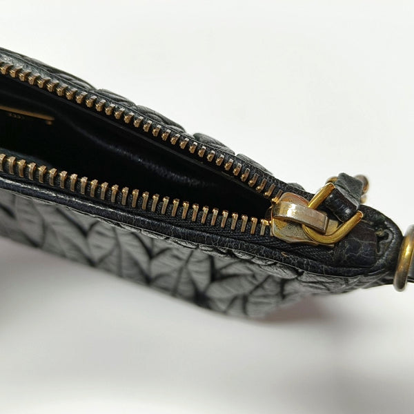 Authenticated pre-owned Matelassé Lambskin Black - Shoulder Bag at Looply