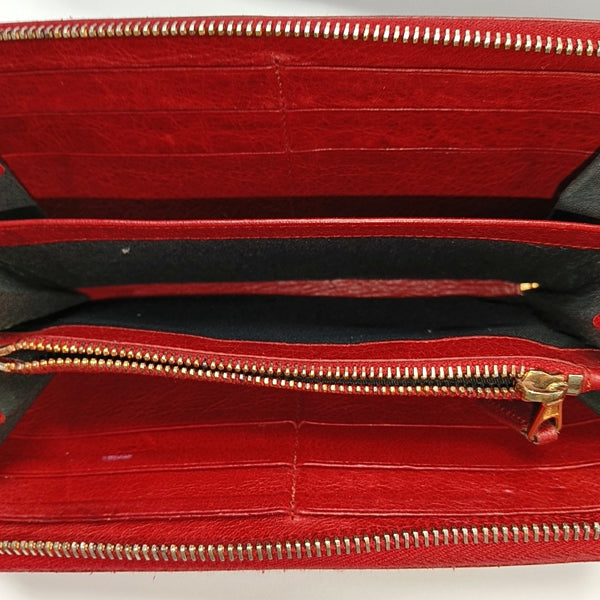 Authenticated pre-owned Classic City Lambskin Red Wallet - Wallet at Looply