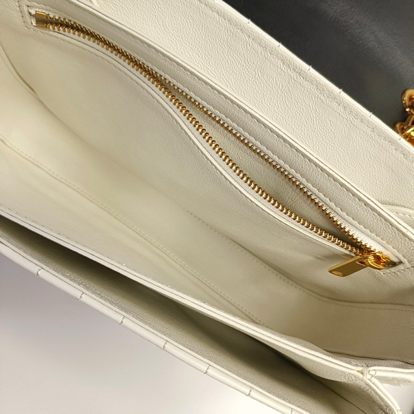 Authenticated pre-owned C Medium Calfskin Multicolor - Shoulder Bag at Looply