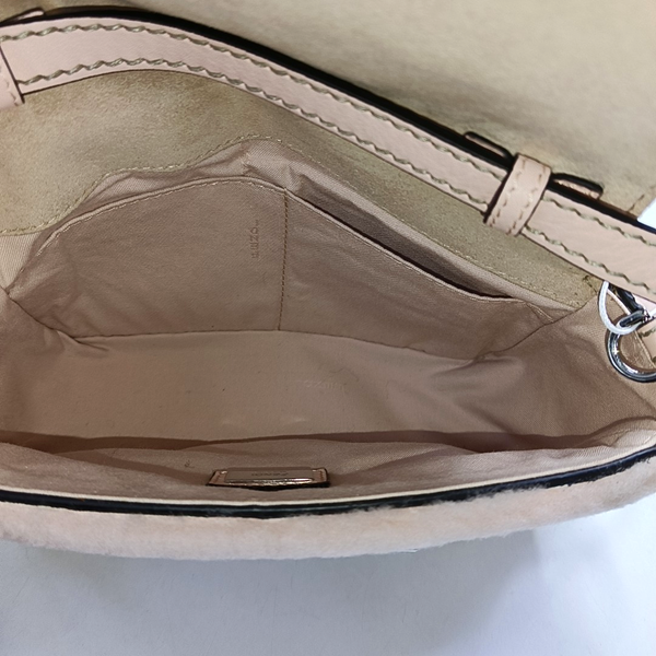 Authenticated pre-owned Baguette Fabric Pink - Handbags at Looply