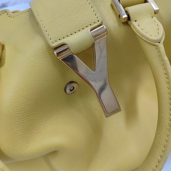 Authenticated pre-owned Chyc Y Ligne Small Calfskin Yellow - Shoulder Bag at Looply