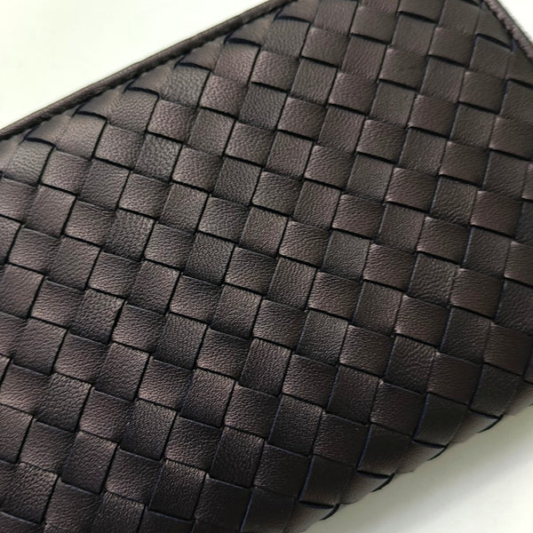 Authenticated pre-owned Intrecciato Calfskin Purple Wallet - Wallet at Looply