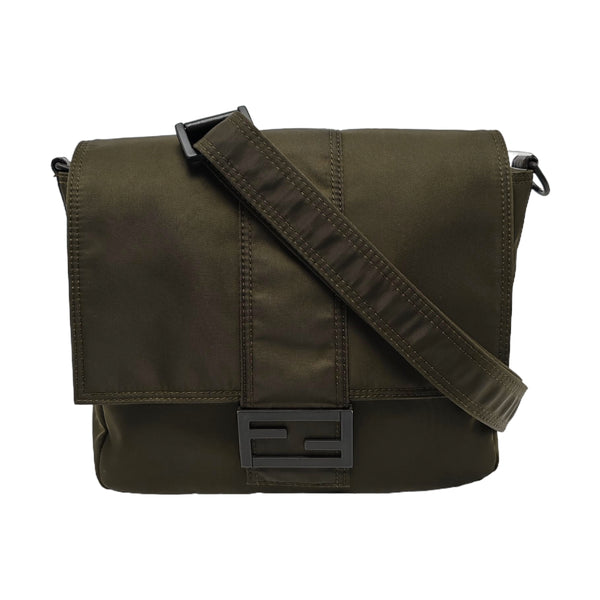 Authenticated pre-owned Baguette Nylon Green - Crossbody Bag at Looply