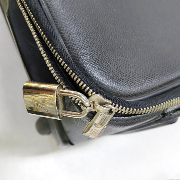 Authenticated pre-owned Pegase 55 Calfskin Black - Luggage at Looply