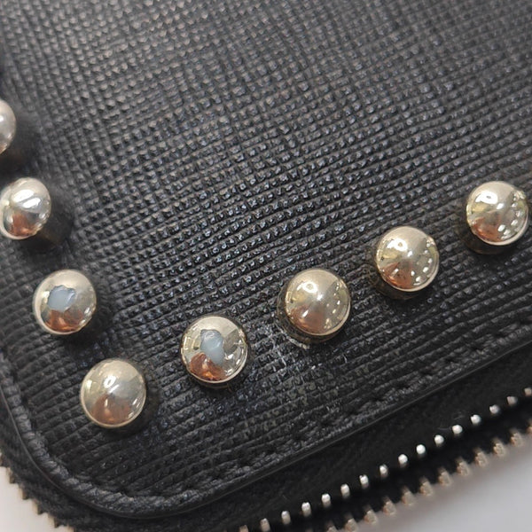 Authenticated pre-owned Karlito Calfskin Black Wallet - Wallet at Looply