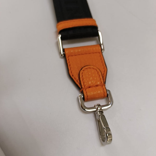 Authenticated pre-owned Peekaboo Essential Calfskin Orange - Shoulder Bag at Looply
