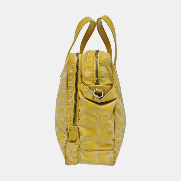 Authenticated pre-owned Chanel Travel Line Fabric Yellow - Shoulder Bag at Looply