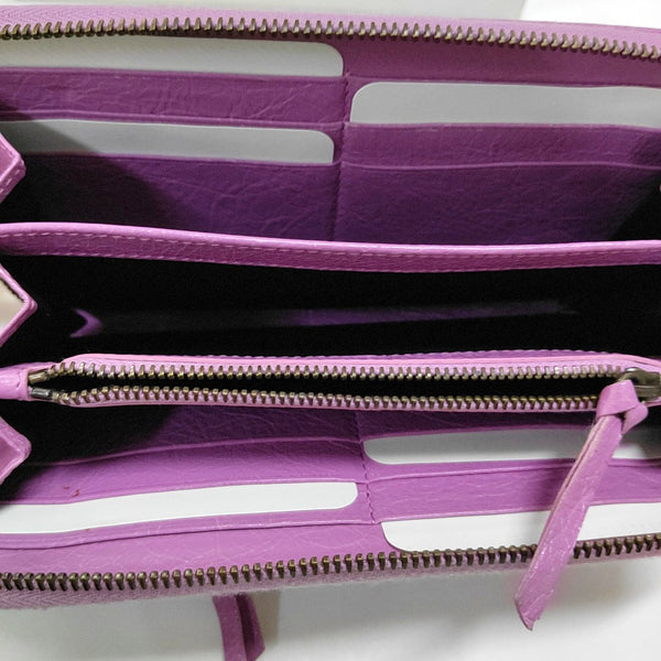 Authenticated pre-owned Balenciaga Classic Metallic Edge City Lambskin Pink Wallet - Wallet at Looply