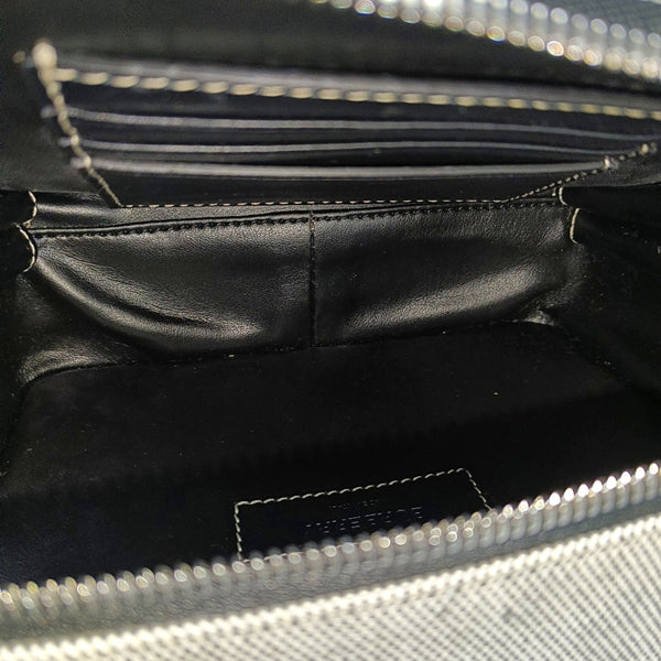 Authenticated pre-owned Horseferry Fabric Gray - Shoulder Bag at Looply