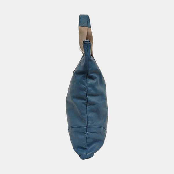 Authenticated pre-owned Veneta Calfskin Blue - Top Handle Bag at Looply
