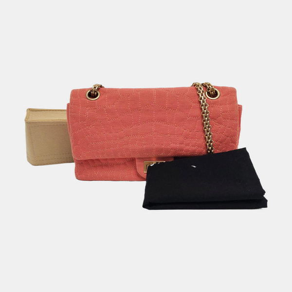 Authenticated pre-owned 2.55 Small Quilted Canvas Pink - Shoulder Bag at Looply