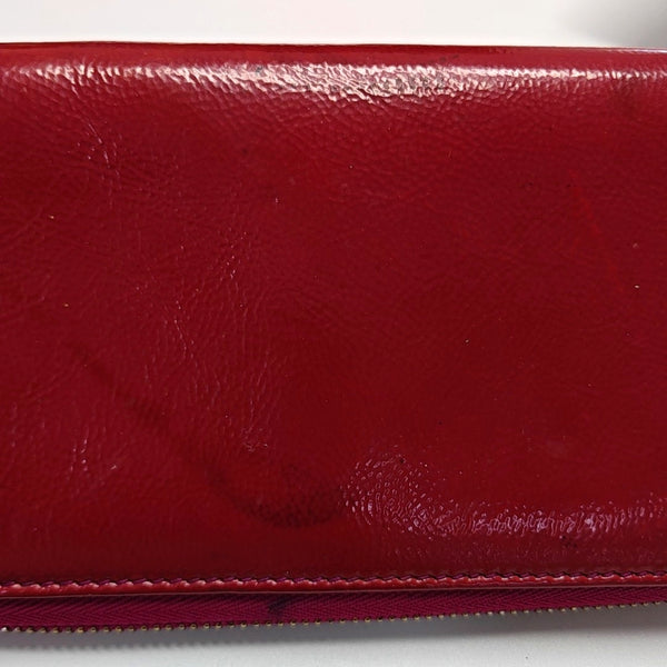 Authenticated pre-owned Soho Calfskin Red Wallet - Wallet at Looply