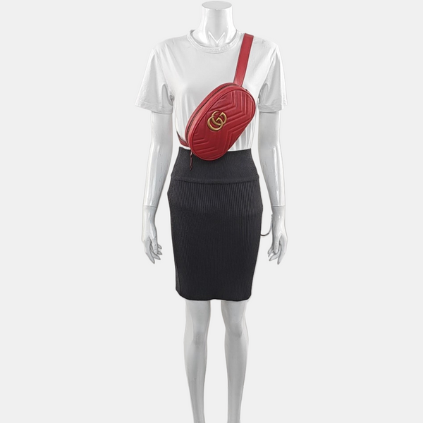 Piel de becerro acolchada GG Marmont roja