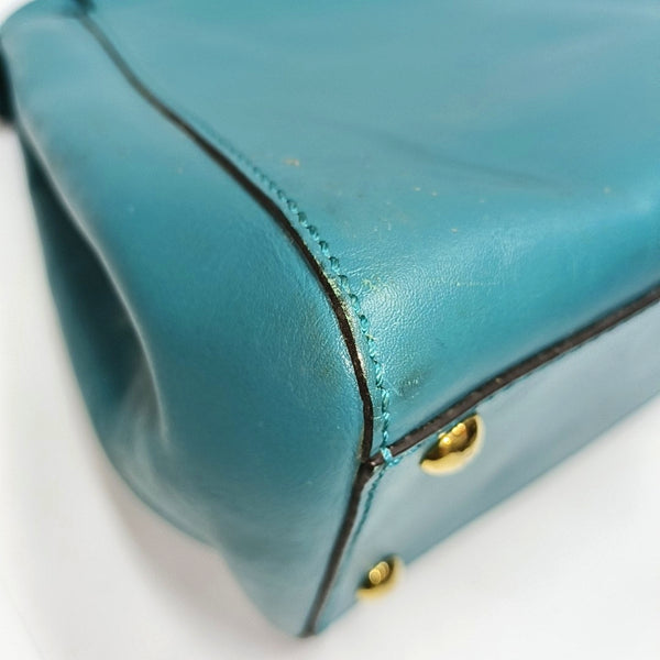Authenticated pre-owned Peekaboo Medium Calfskin Green - Top Handle Bag at Looply