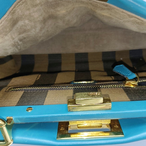 Authenticated pre-owned Peekaboo Medium Calfskin Green - Top Handle Bag at Looply