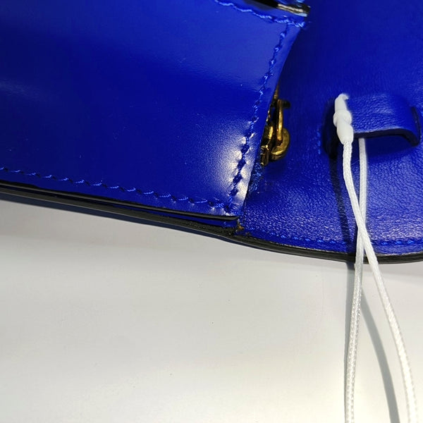 Authenticated pre-owned Classic Box Medium Calfskin Blue - Shoulder Bag at Looply