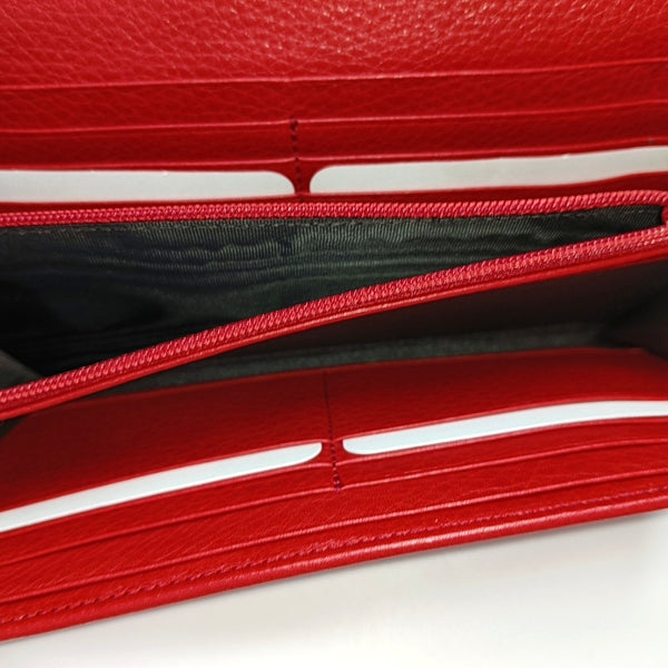 Authenticated pre-owned Soho Calfskin Red Wallet - Wallet at Looply