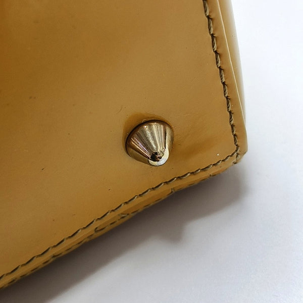 Authenticated pre-owned Lady Dior Cannage Patent Leather Yellow - Shoulder Bag at Looply
