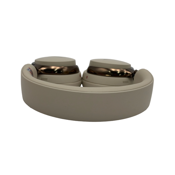 Authenticated pre-owned QuietComfort Ultra II - at Looply
