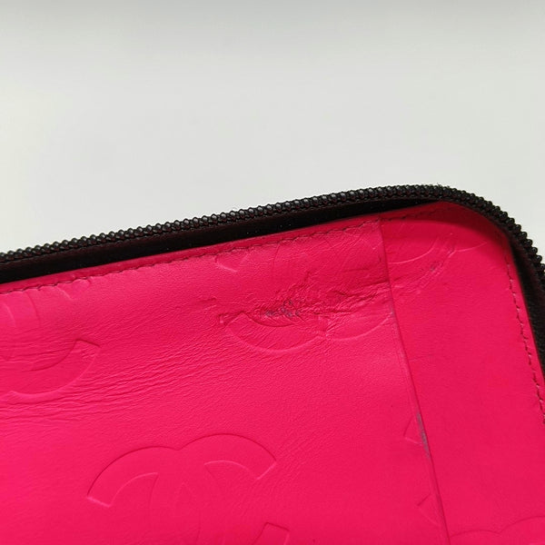 Authenticated pre-owned Cambon Quilted Calfskin Black Wallet - Wallet at Looply