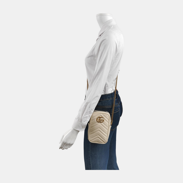 Authenticated pre-owned GG Marmont Mini Calfskin White - Crossbody Bag at Looply