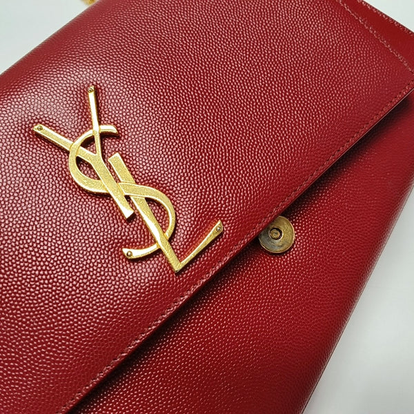 Authenticated pre-owned KATE Medium Calfskin Red - Shoulder Bag at Looply